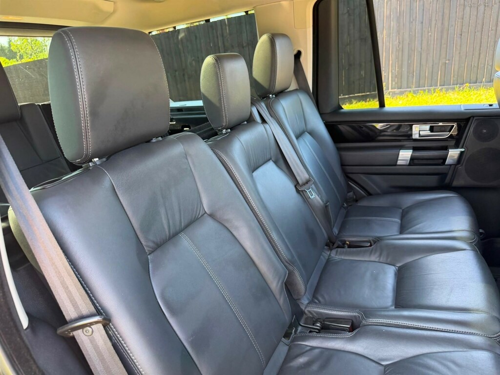 Land Rover Discovery Se Tech Grey #12