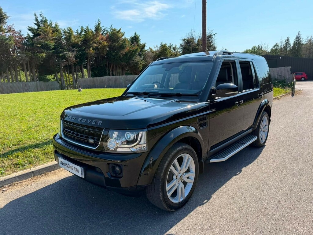 Land Rover Discovery Sdv6 Hse Black