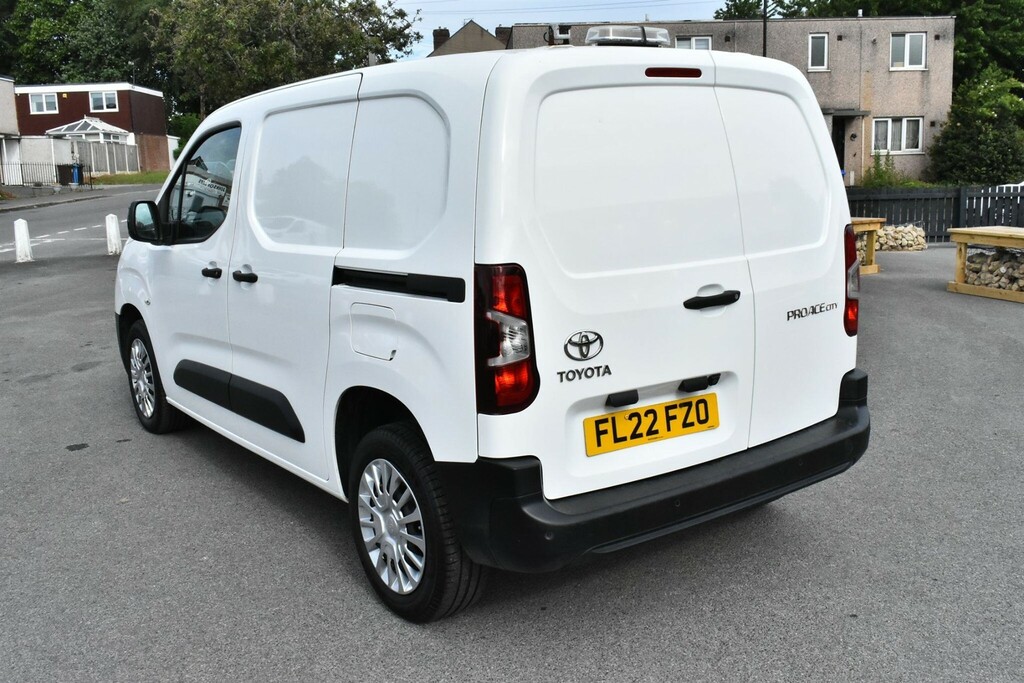 Toyota PROACE 1.5 Bluehdi Icon Short Panel Van FL22FZO  #4