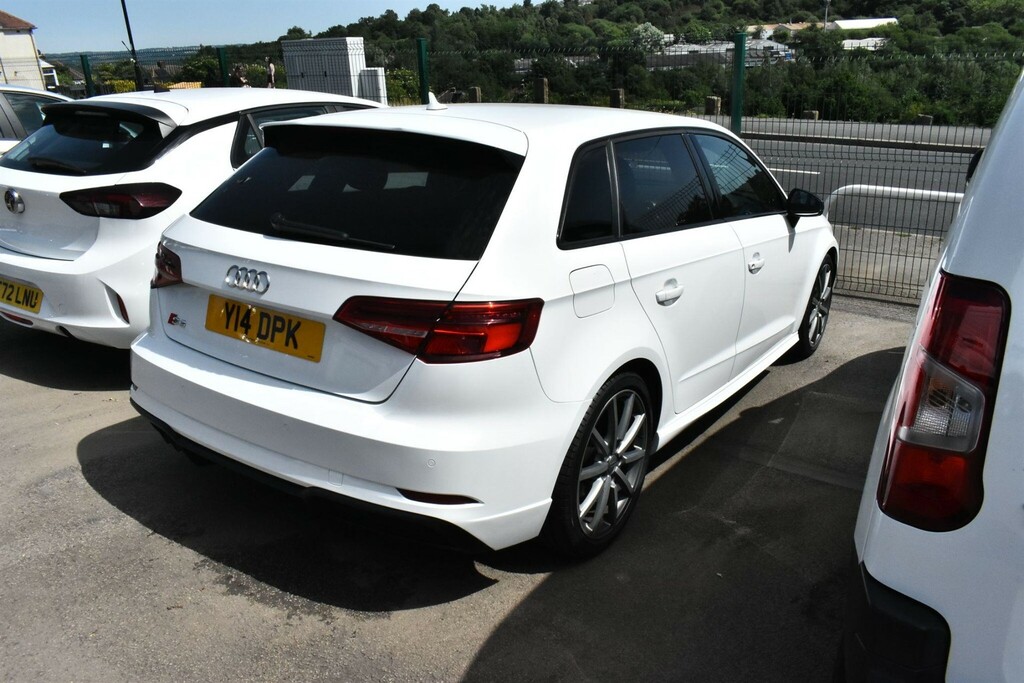 Audi A3 1.0 Sportback Tfsi Se 114 Bhp Grey #2