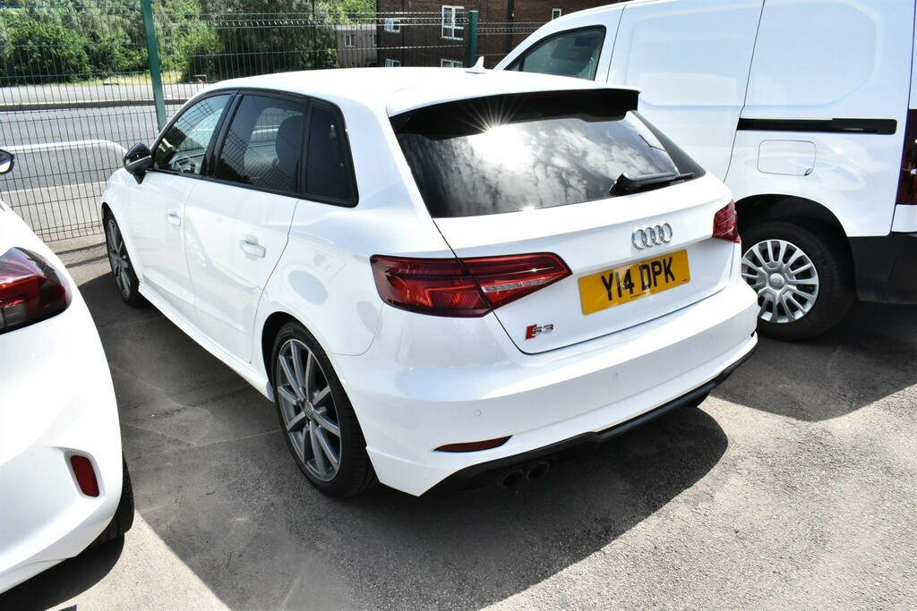 Audi A3 1.0 Sportback Tfsi Se 114 Bhp Grey #1