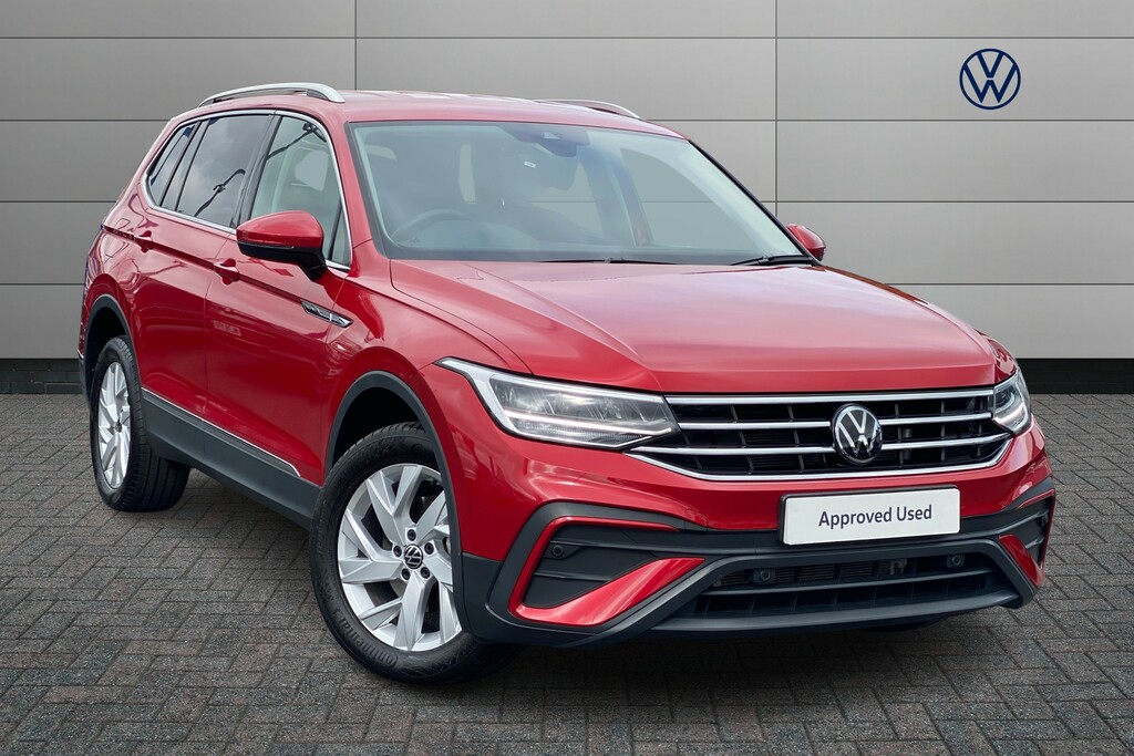Volkswagen Tiguan Allspace 1.5 Tsi Life Dsg Red #2