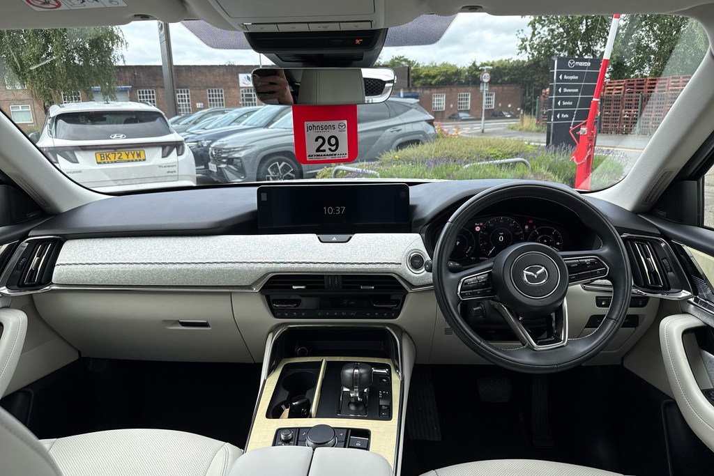 Mazda CX-60 2.5 Phev Takumi White #6