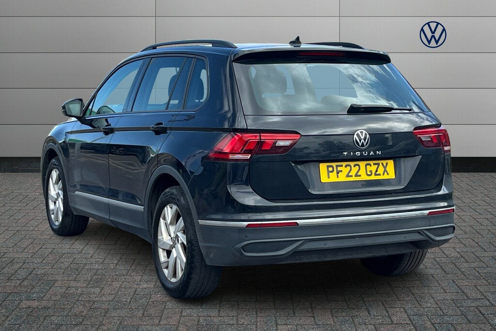Volkswagen Tiguan 1.5 Tsi 150 Life Black #3