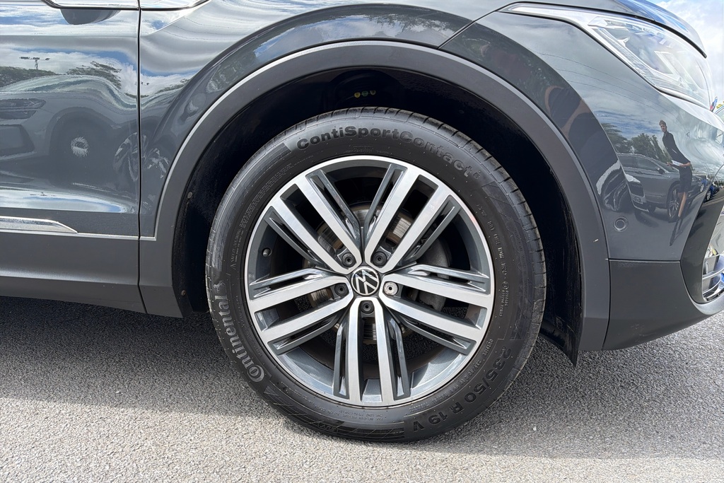 Volkswagen Tiguan 1.5 Tsi 150 Elegance Dsg YF22BZU Grey #5