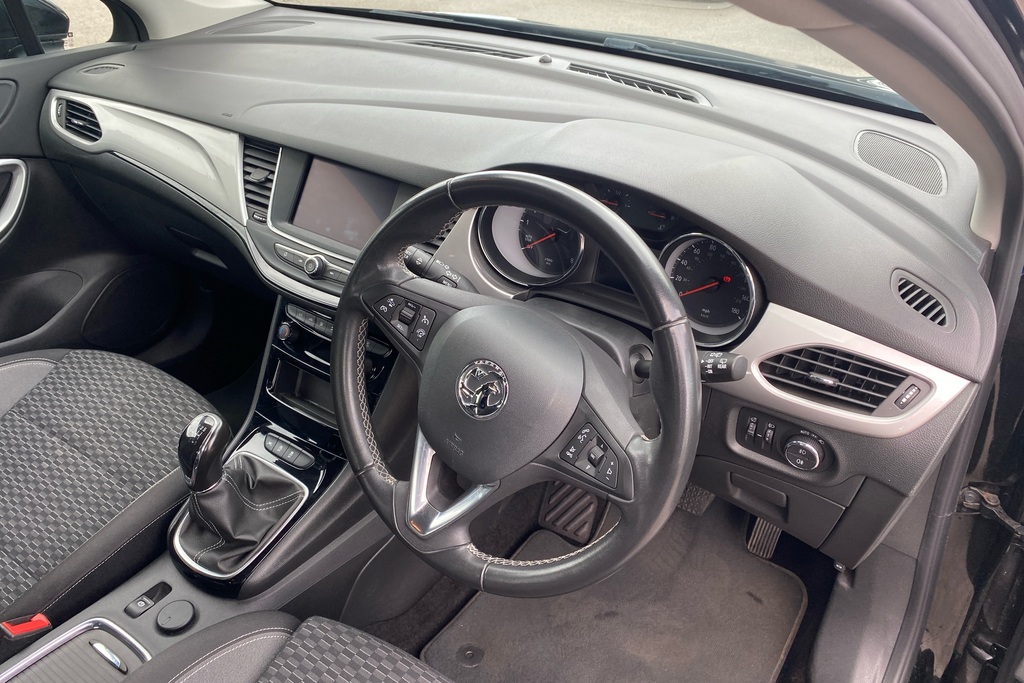 Vauxhall Astra Sri KR21XWU Black #4
