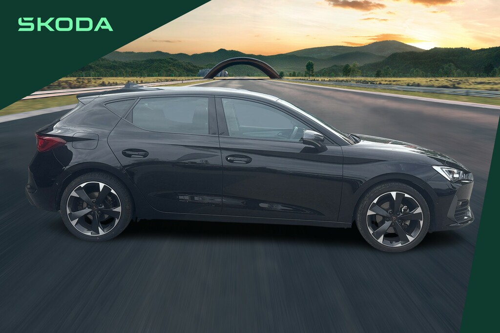 Cupra Leon 1.5 Etsi V1 Dsg Black #4