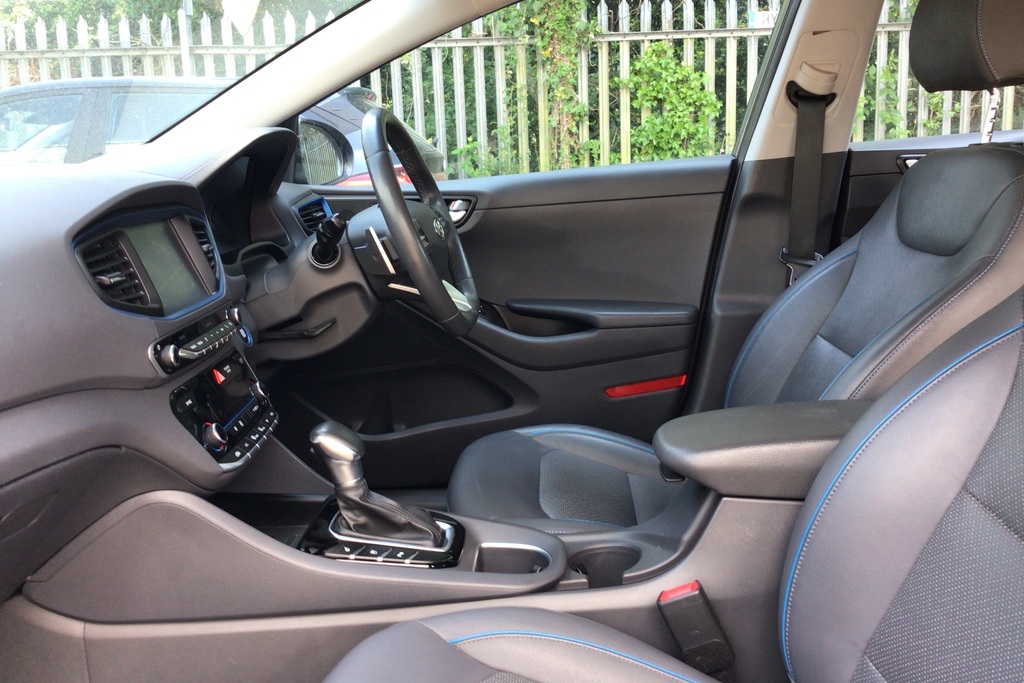 Hyundai Ioniq Premium Se Mhev Grey #6