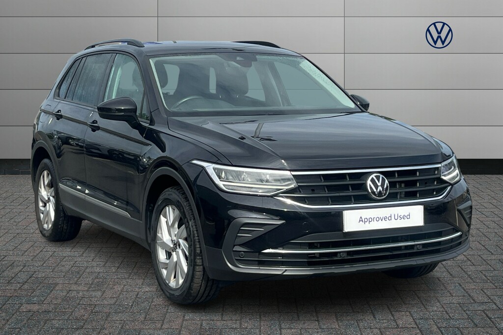 Volkswagen Tiguan 1.5 Tsi 150 Life Dsg Black