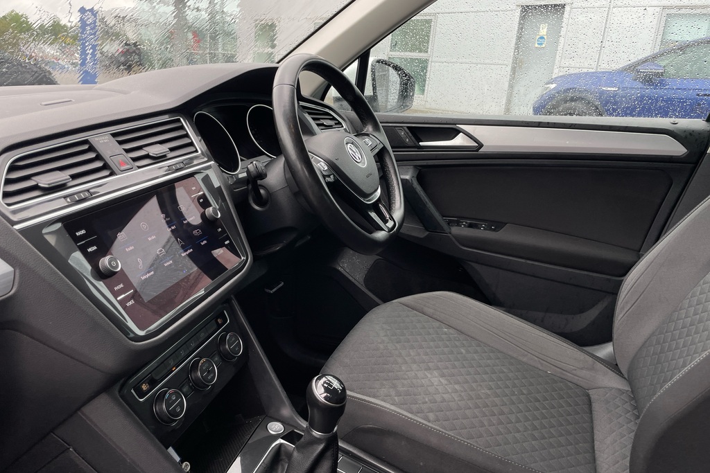 Volkswagen Tiguan 1.5 Tsi Evo 150 Match BD19KWA White #2