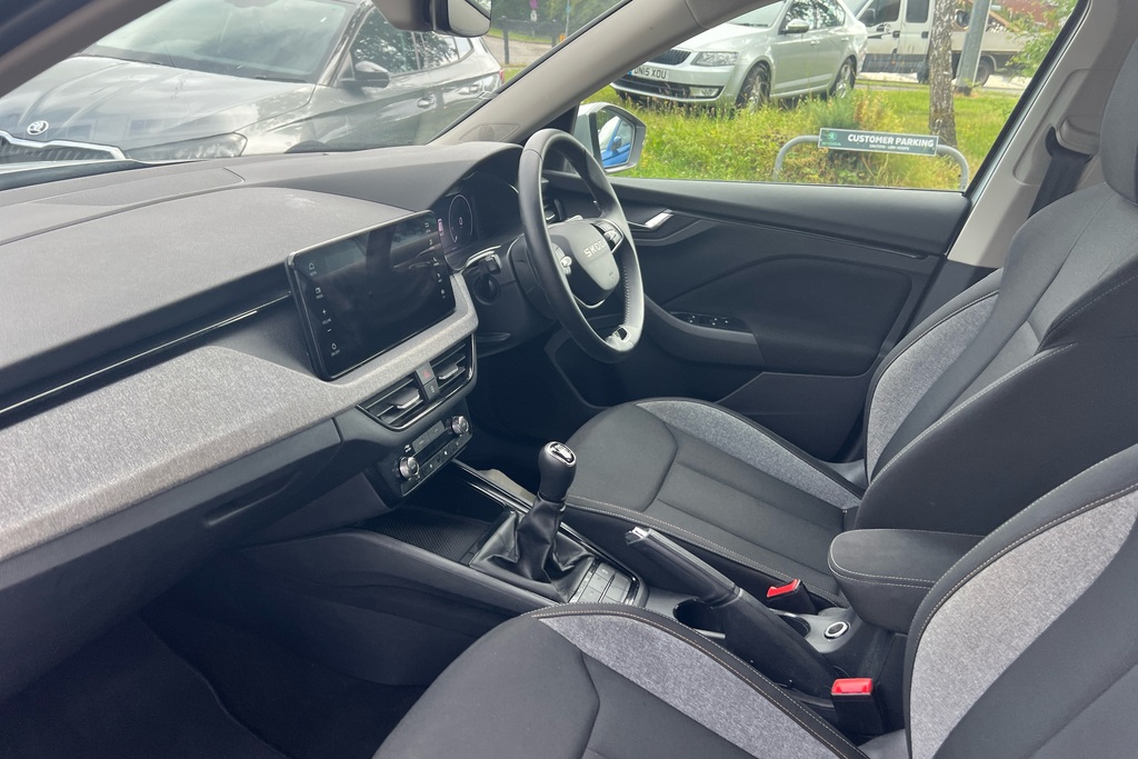Skoda Kamiq 1.0 Tsi Se Edition GL25NOH Silver #2