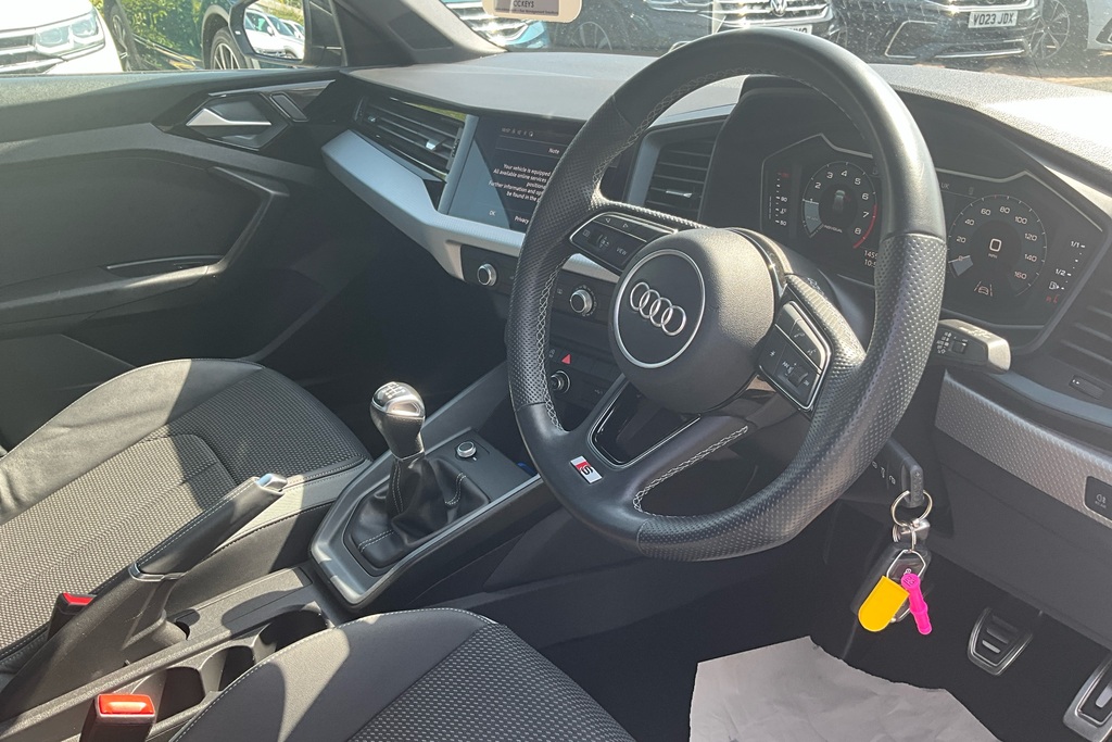 Audi A1 30 Tfsi 110 S Line LC22ZWF Black #6