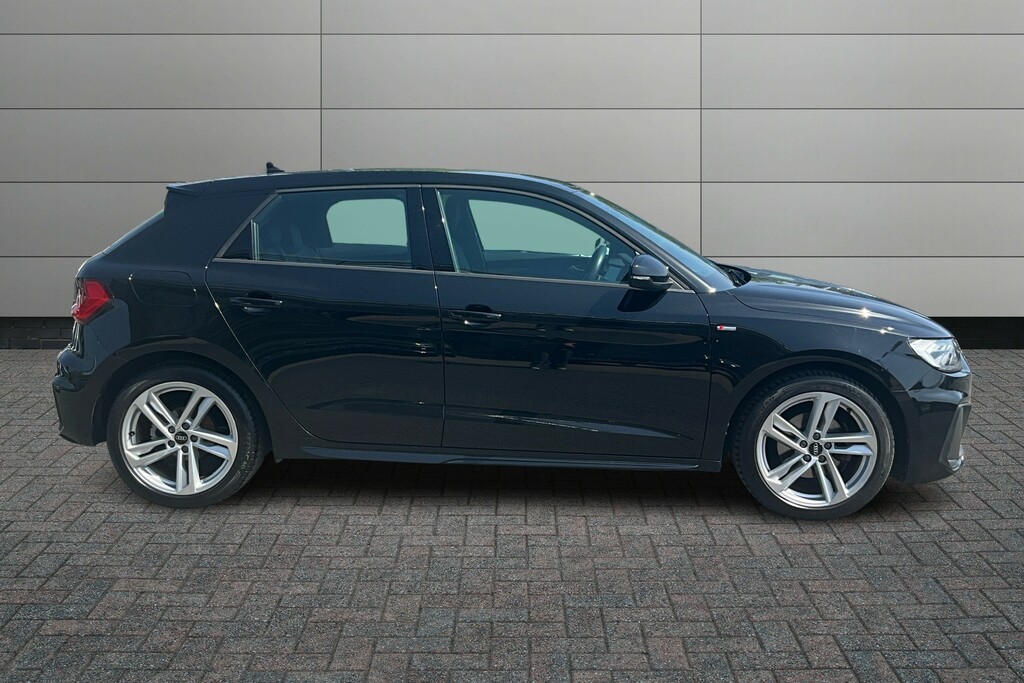 Audi A1 30 Tfsi 110 S Line LC22ZWF Black #4