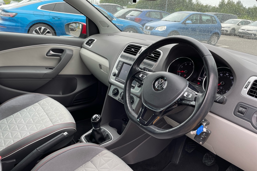 Volkswagen Polo 1.0 Beats DS67OUA Black #6