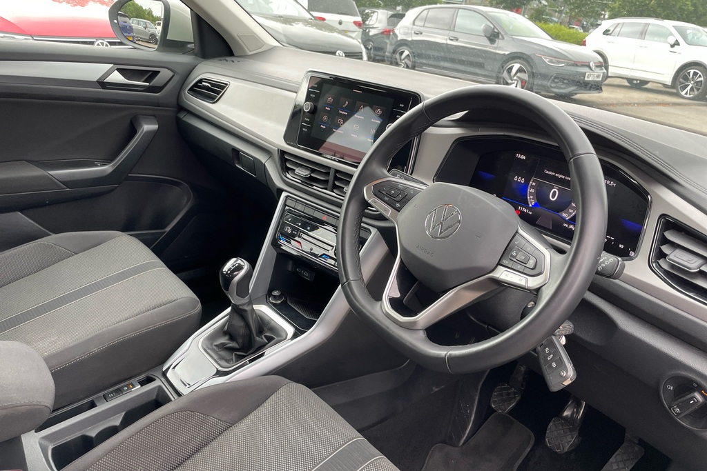 Volkswagen T-Roc 1.0 Tsi 115 Life WRZ7946 Grey #6