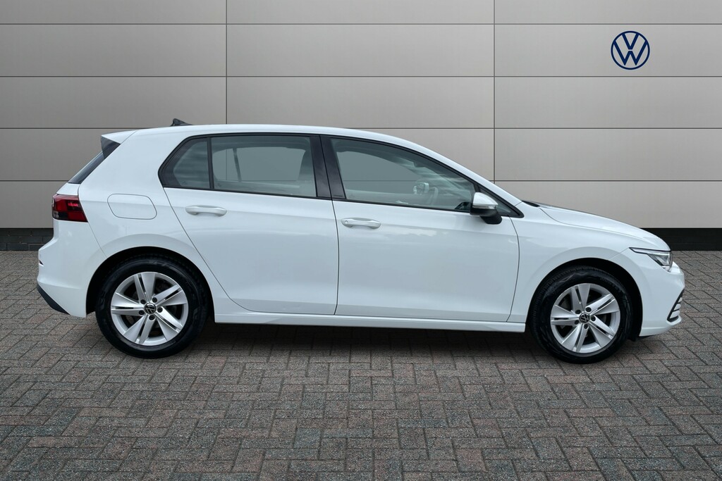 Volkswagen Golf 1.0 Tsi Life GF22LXE White #4