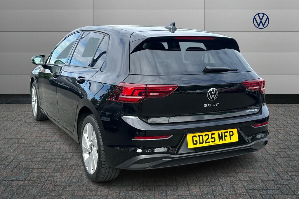 Volkswagen Golf 1.5 Tsi 204 Match Ehybrid Dsg GD25MFP Black #3