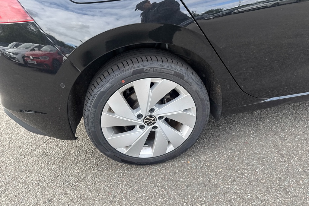 Volkswagen Golf 1.5 Tsi 204 Match Ehybrid Dsg GD25MFP Black #5