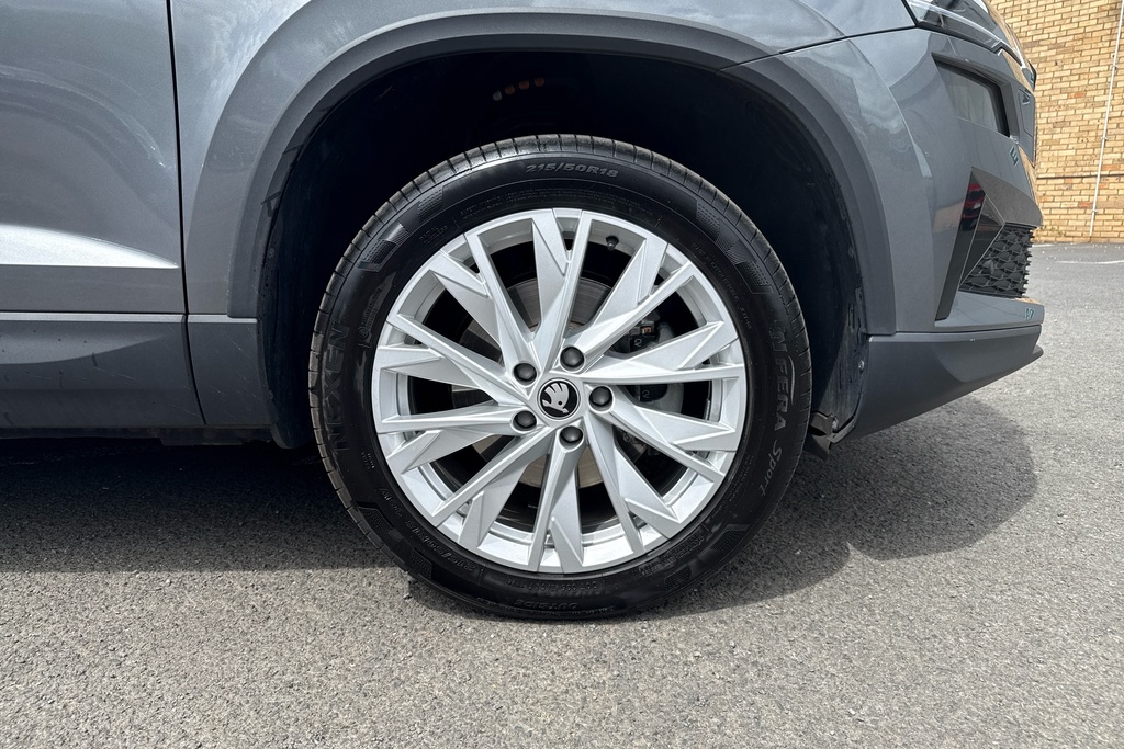 Skoda Karoq 1.5 Tsi Se L Edition Dsg VE75FLD Grey #5