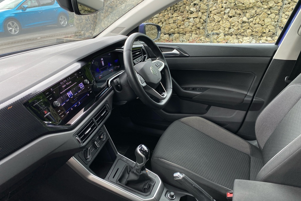Volkswagen Polo 1.0 Life MD23CNN Purple #2