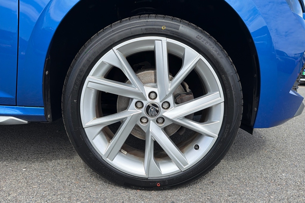 Skoda Kamiq 1.5 Tsi Se L Executive Dsg SJ23PPV Blue #5