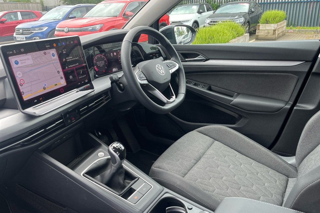 Volkswagen Golf 1.5 Tsi 150 Match PN74VLH Black #2