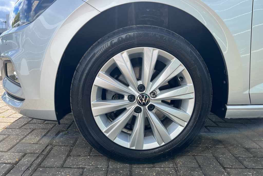 Volkswagen Polo 1.0 Tsi 110 Sel Dsg Silver #5