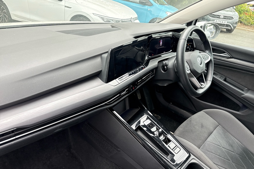 Volkswagen Golf 1.4 Tsi Ehybrid Style Dsg VN72YFG White #2
