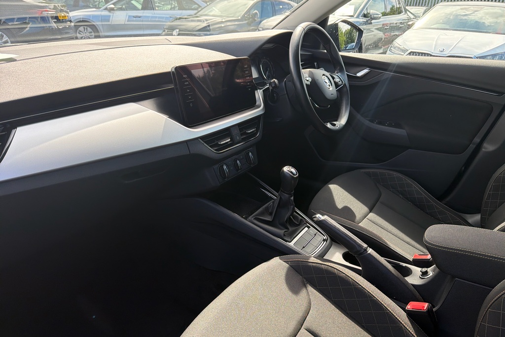 Skoda Kamiq 1.0 Tsi 95 Se Drive BV71PZK Grey #2