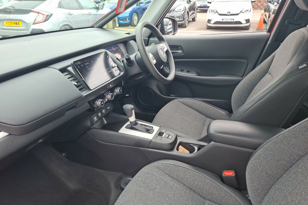 Honda Jazz 1.5 I-mmd Hybrid Sr Ecvt FG22KRD Red #2