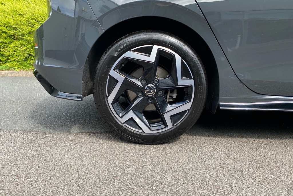 Volkswagen Golf 1.5 Etsi 150 R-line Dsg AF75YLL Grey #5