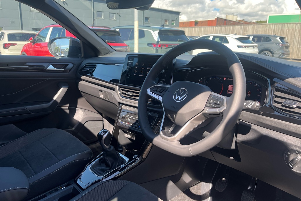 Volkswagen T-Roc 1.5 Tsi Style Design PK26RGX Black #6