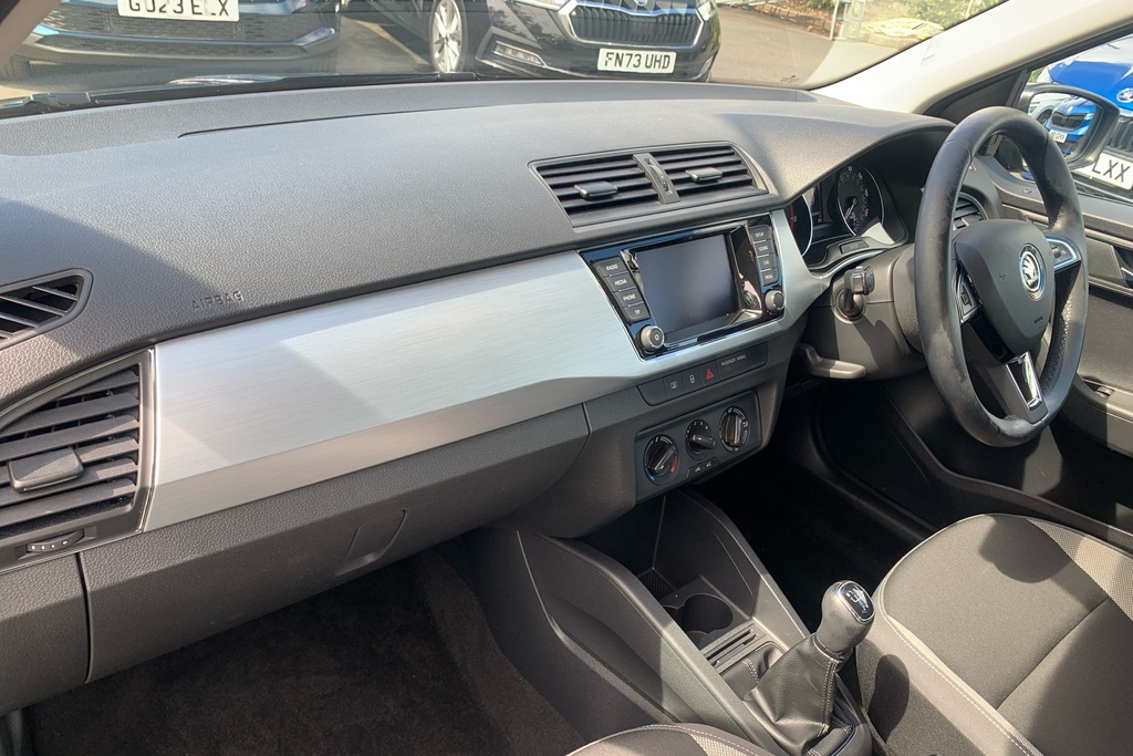 Skoda Fabia 1.0 Tsi Se BK67XSM Grey #2