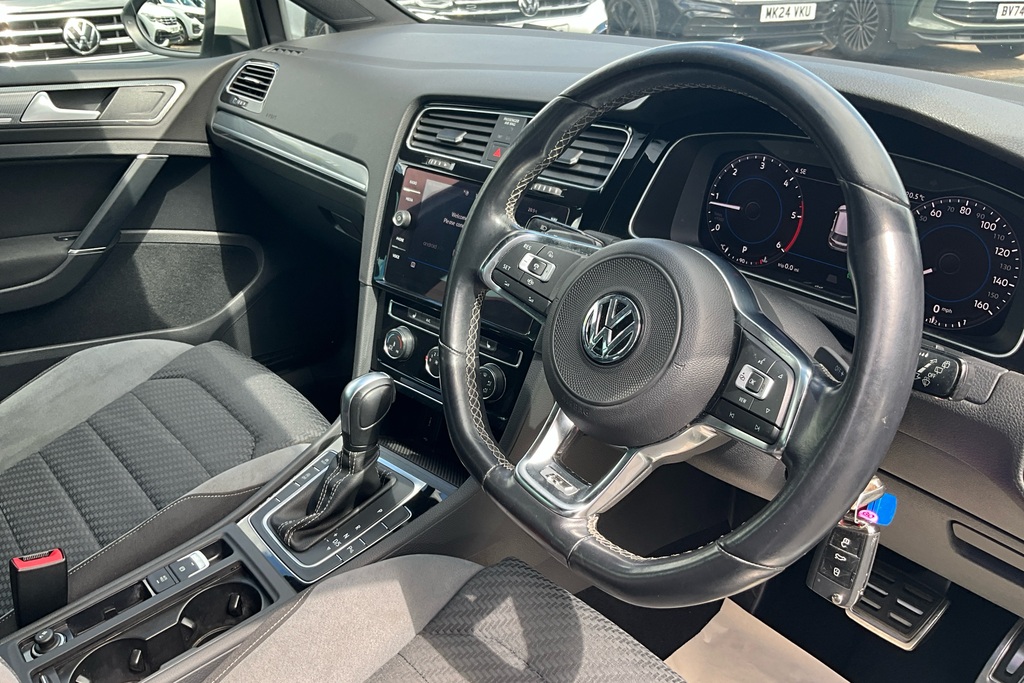 Volkswagen Golf 2.0 Tdi R-line Dsg KP69YRO White #6