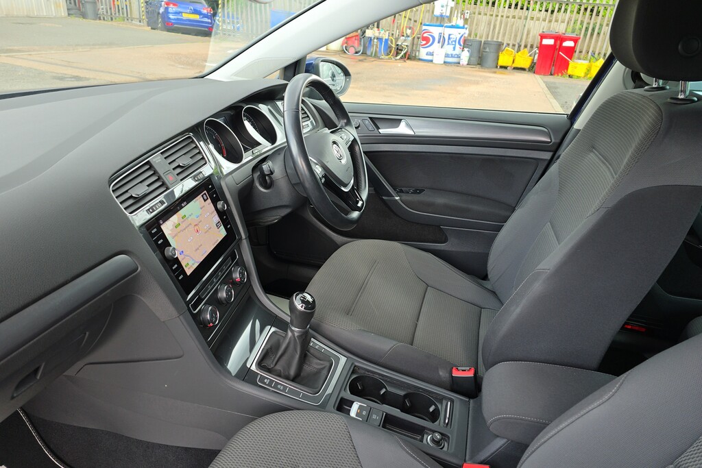Volkswagen Golf 1.5 Tsi Evo Match BV69TWZ Blue #2