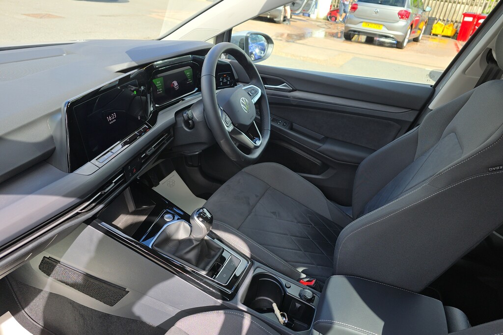 Volkswagen Golf 1.5 Tsi Style BG24YSJ Grey #2