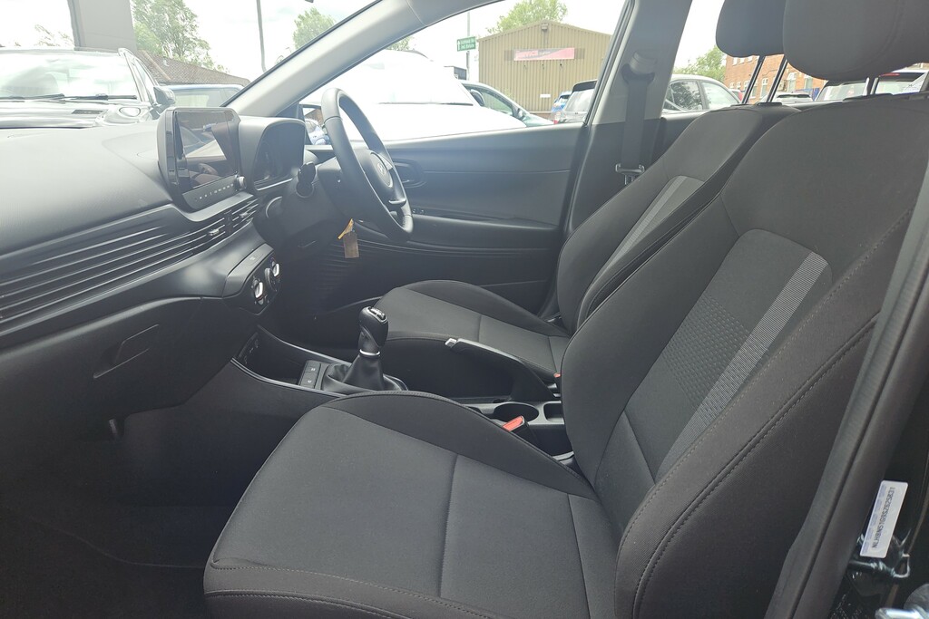 Hyundai I20 T-gdi Advance EF25MVW Black #6