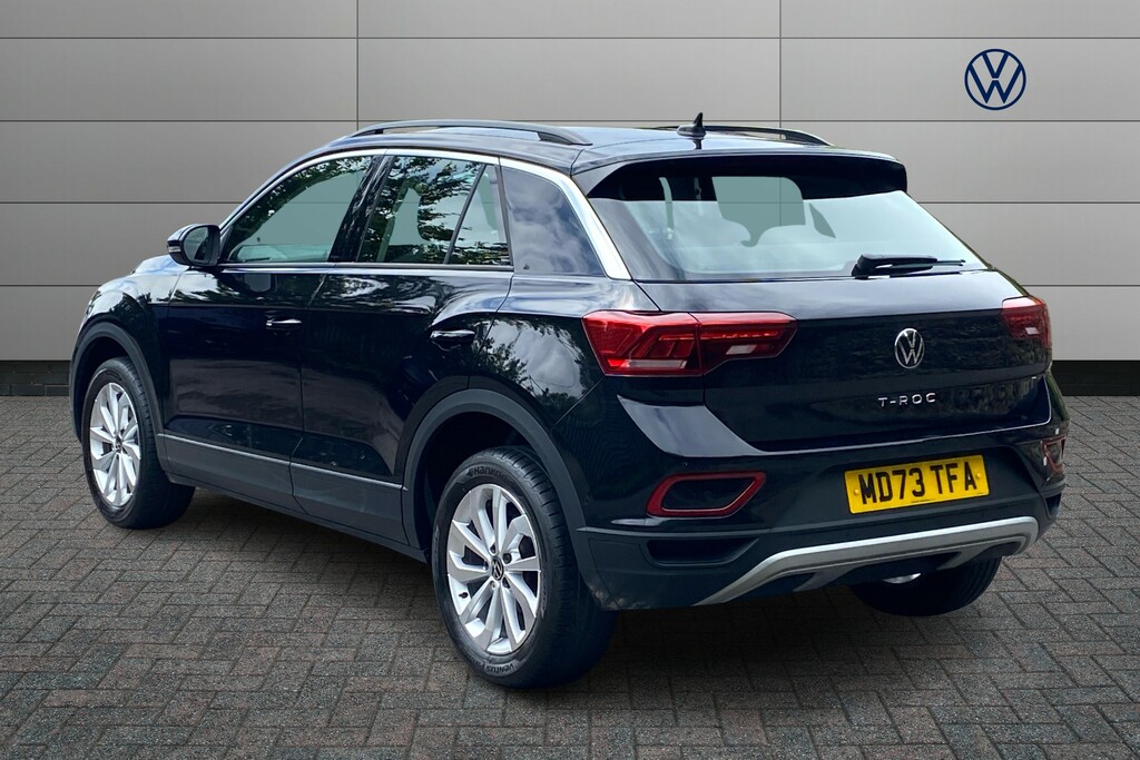 Volkswagen T-Roc 1.0 Tsi Life MD73TFA Black #3