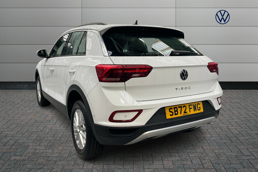 Volkswagen T-Roc 1.5 Tsi Life Dsg SB72FWG White #3