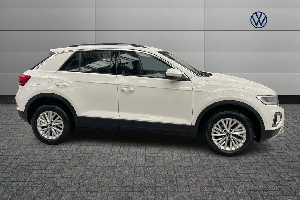 Volkswagen T-Roc 1.5 Tsi Life Dsg SB72FWG White #4