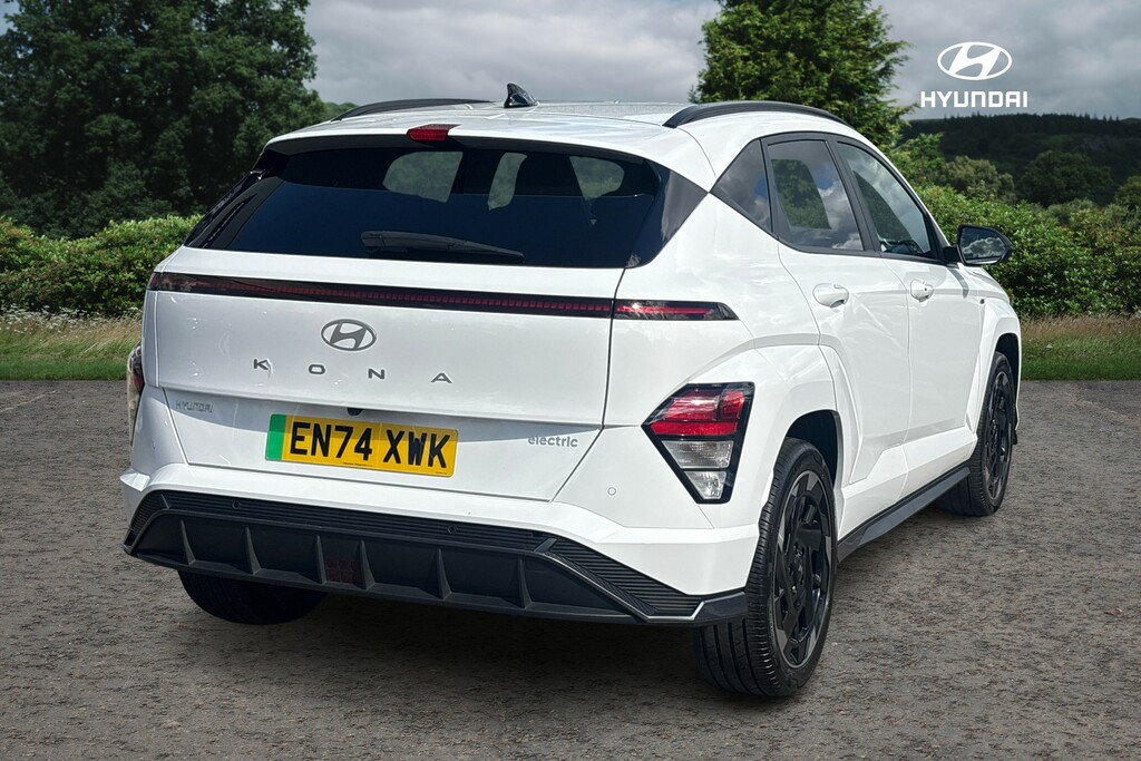 Hyundai Kona N Line EN74XWK White #5
