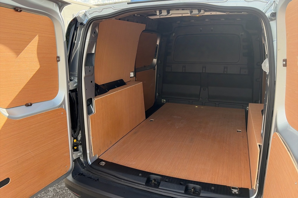 Ford Transit Connect Trend Silver #4