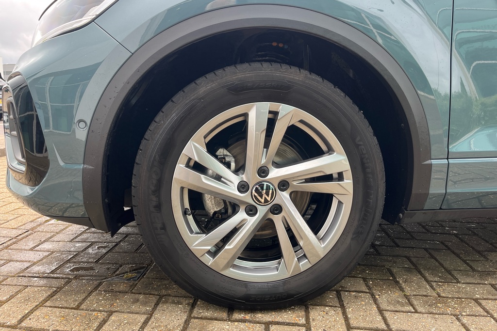 Volkswagen T-Roc 1.5 Tsi R-line BV25XCK Blue #5
