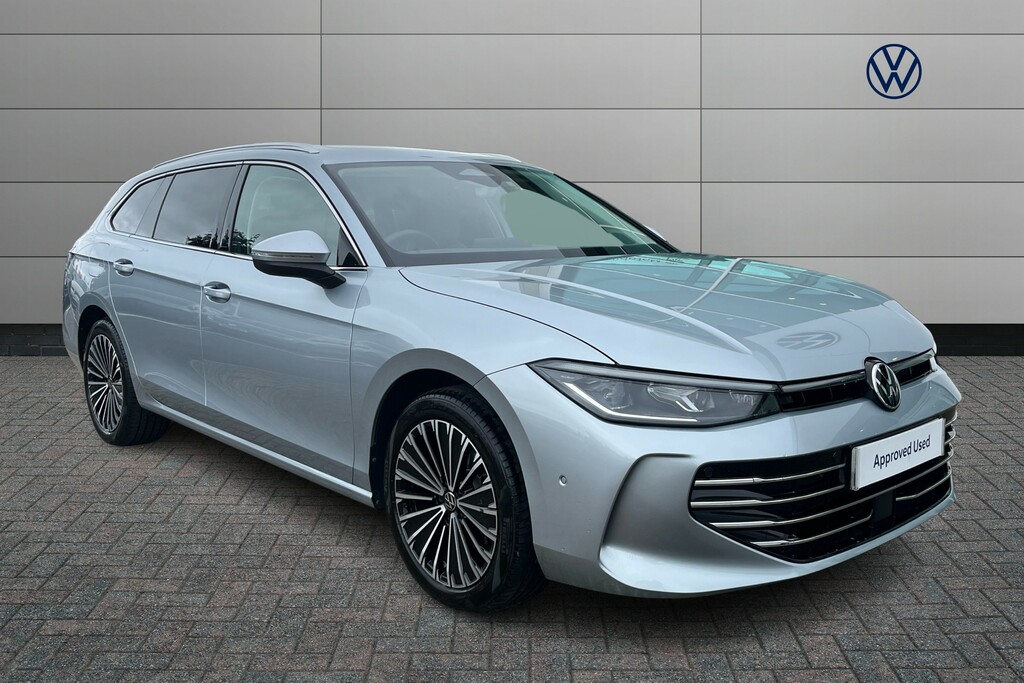 Volkswagen Passat 1.5 Etsi Elegance Dsg Silver