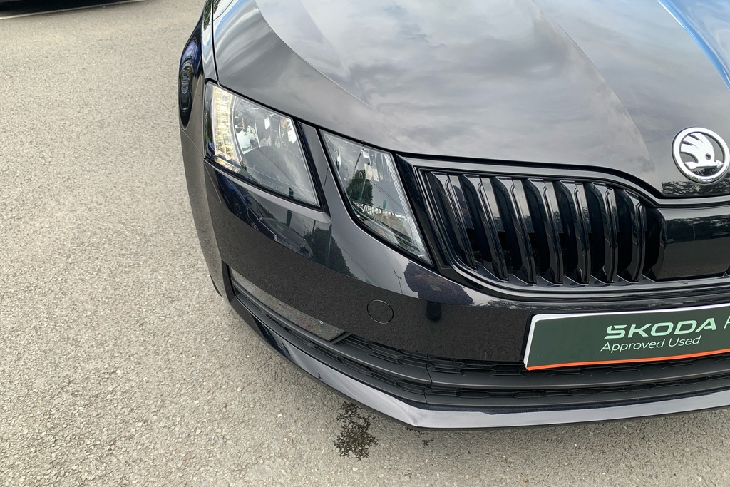 Skoda Octavia 1L Se Technology Black #23