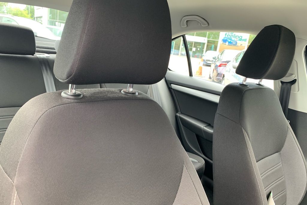 Skoda Octavia 1L Se Technology Black #32