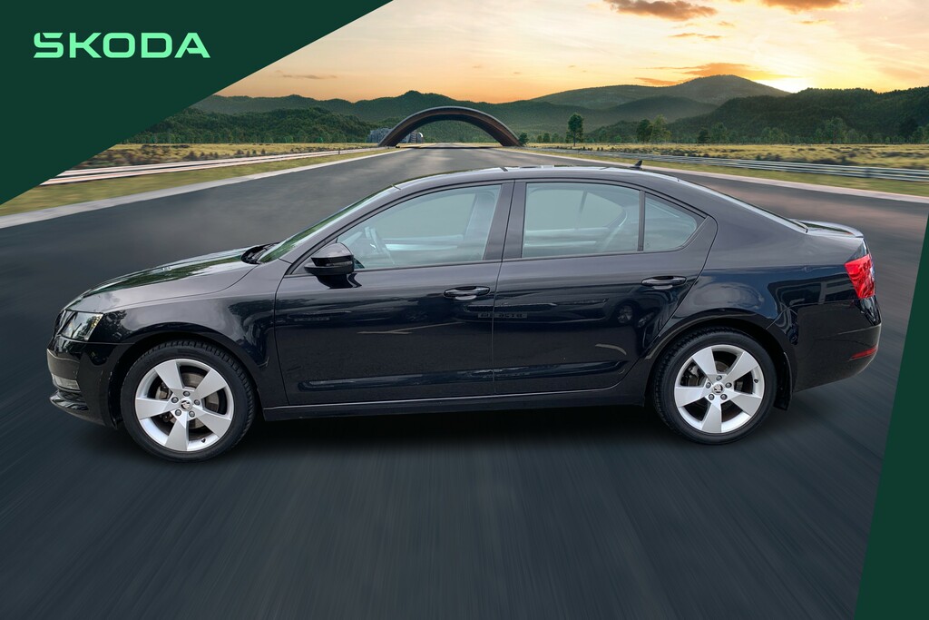 Skoda Octavia 1L Se Technology Black #13