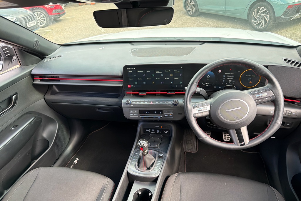 Hyundai Kona N Line ET25AOD White #3