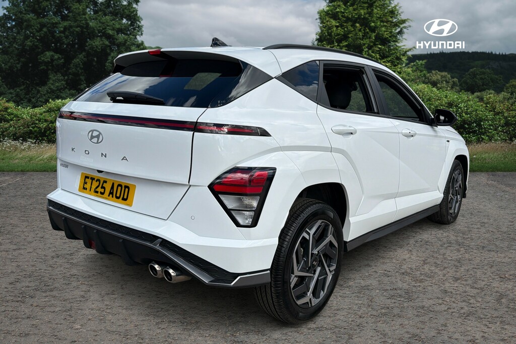 Hyundai Kona N Line ET25AOD White #5