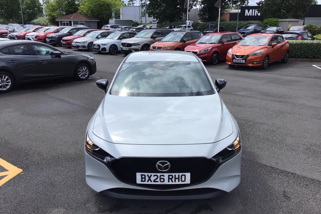 Mazda 3 2.5 E-skyactiv G Mhev 140 Homura Red #27